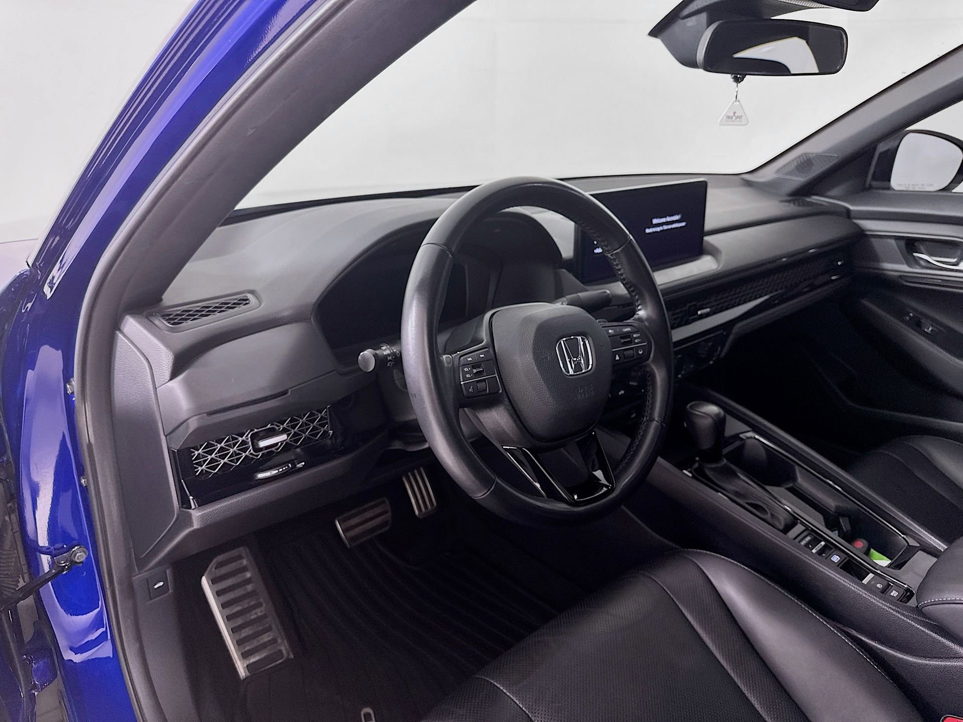 Used 2023 Honda Accord Sport image 10