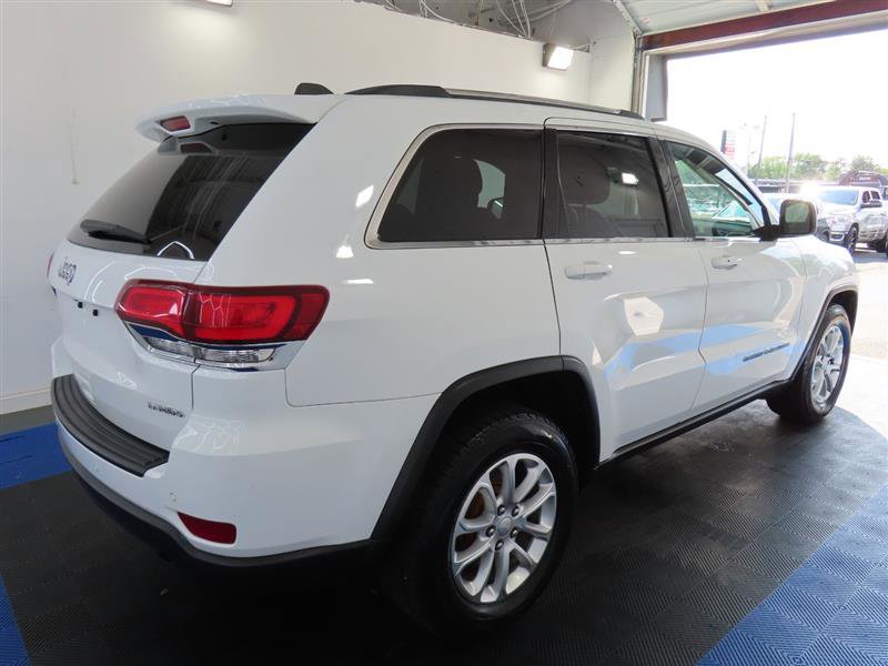 Used 2021 Jeep Grand Cherokee Laredo image 14