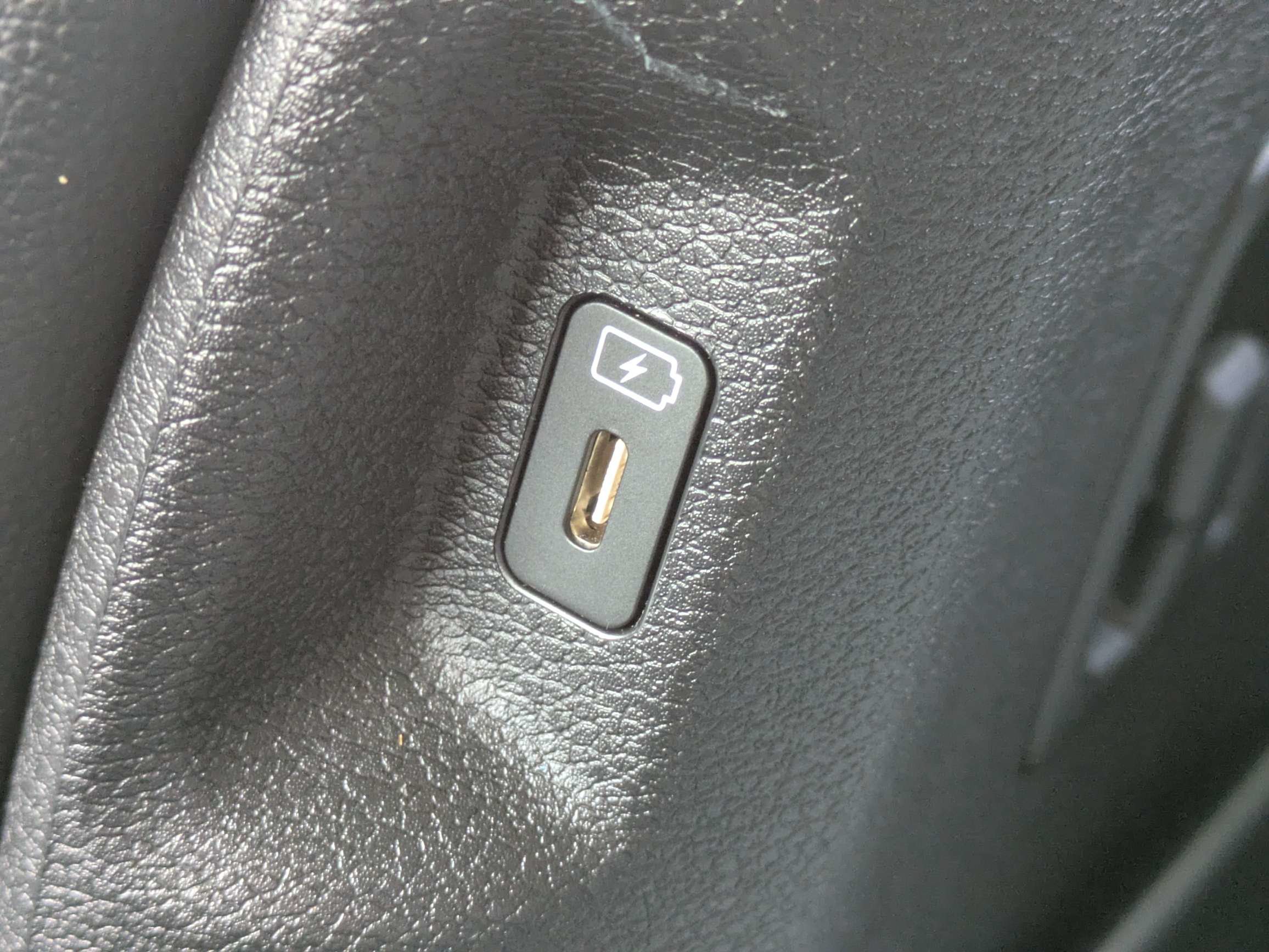 Used 2023 Kia Sportage SX FWD image 19
