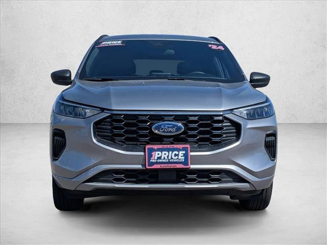 Used 2024 Ford Escape ST-Line image 2