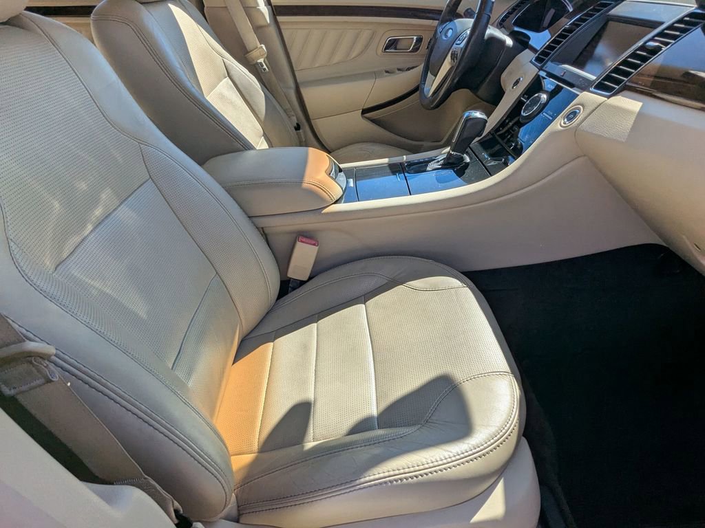 Used 2014 Ford Taurus Limited w/ Equipment Group 301A image 20