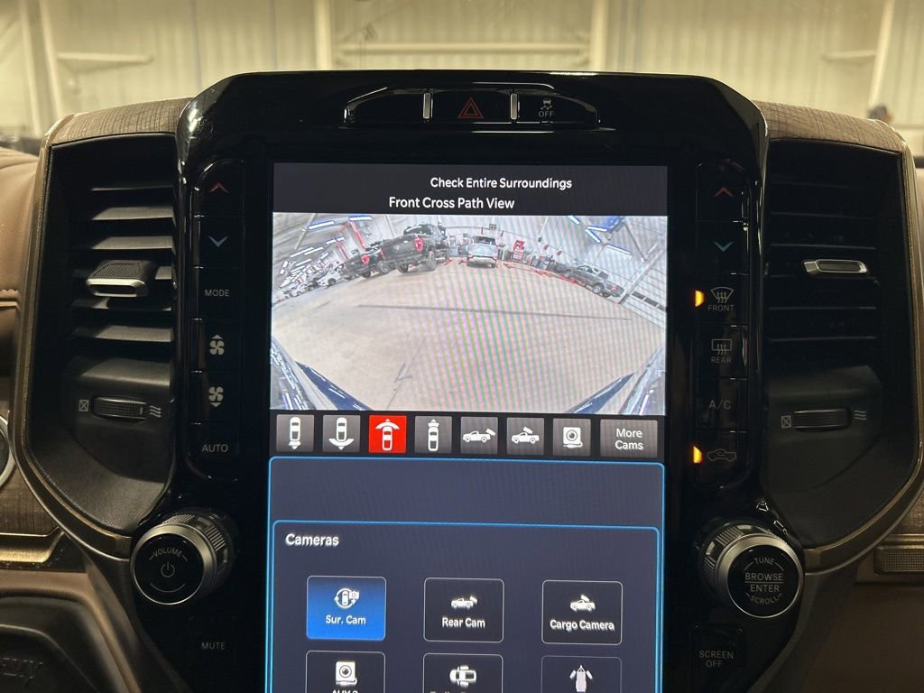 Used 2024 RAM 3500 Limited w/ Towing Technology Group image 18