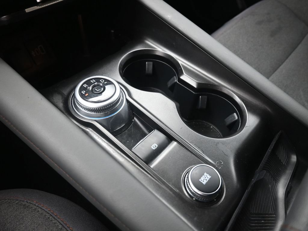 Used 2025 Ford Explorer Active image 31