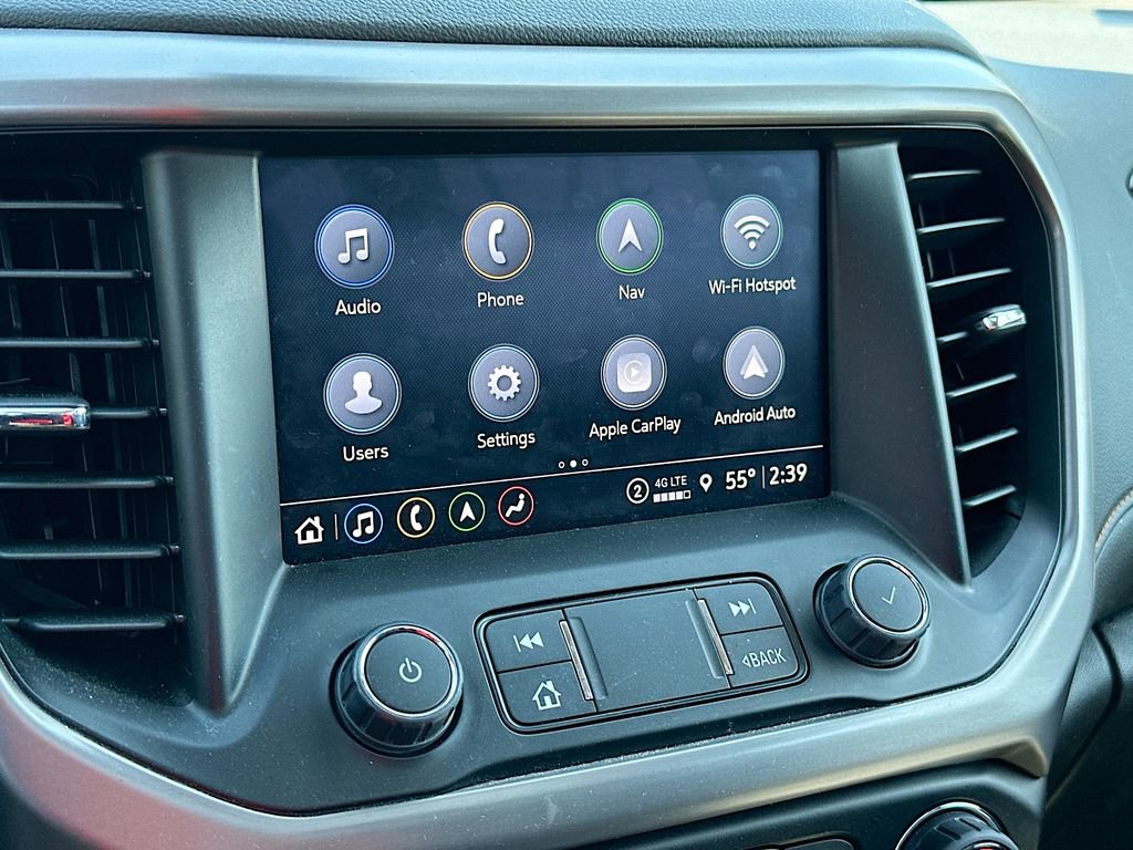 Used 2023 GMC Acadia AT4 w/ Technology Package image 13