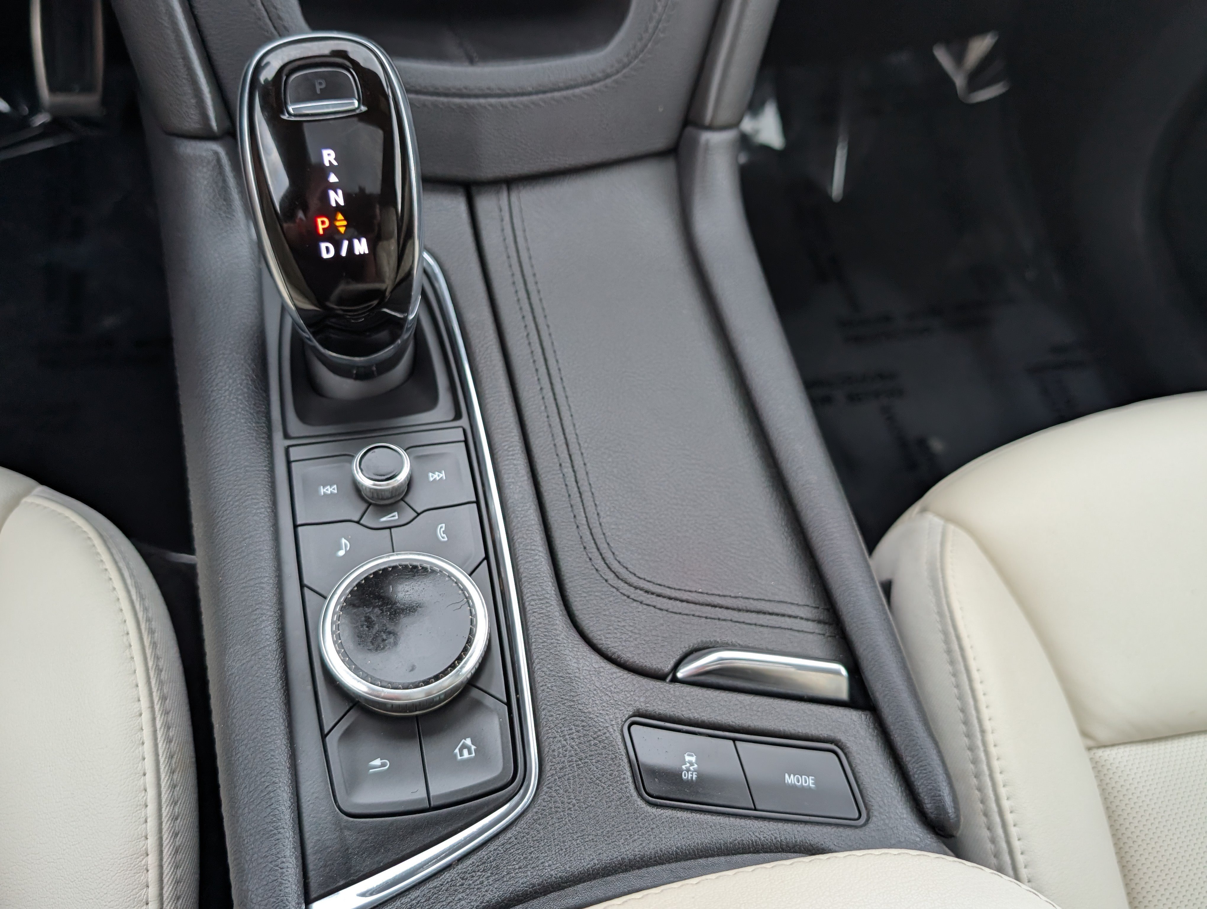 Used 2020 Cadillac XT6 Sport AWD/4WD image 27