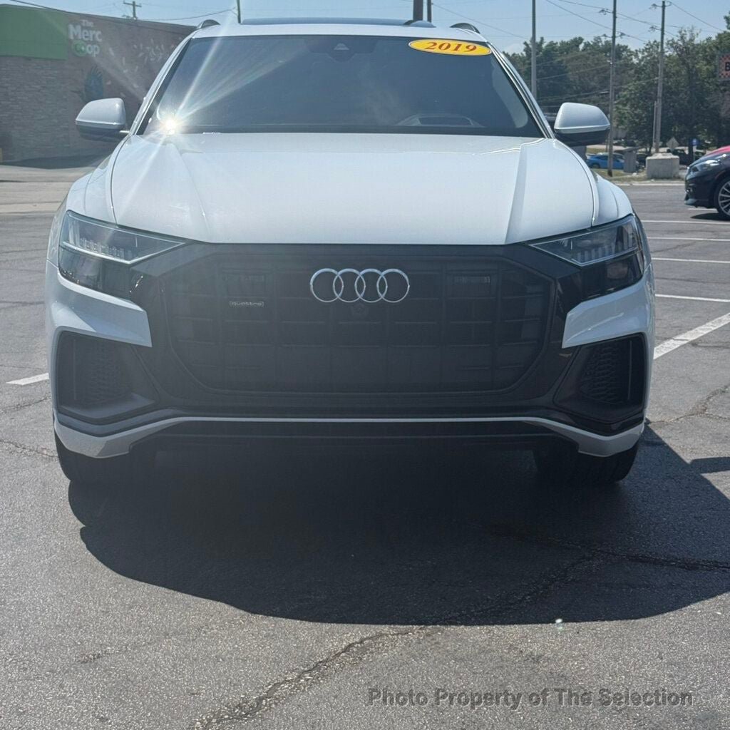 Used 2019 Audi Q8 Prestige AWD/4WD image 4
