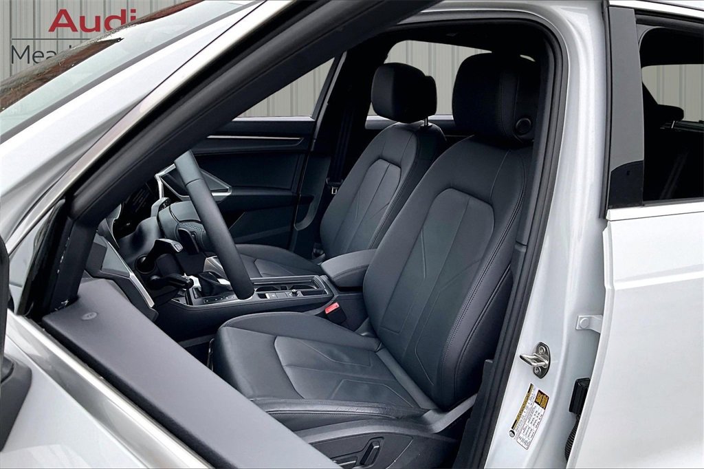 Used 2025 Audi Q3 2.0T Premium Plus w/ Premium Plus Package image 21