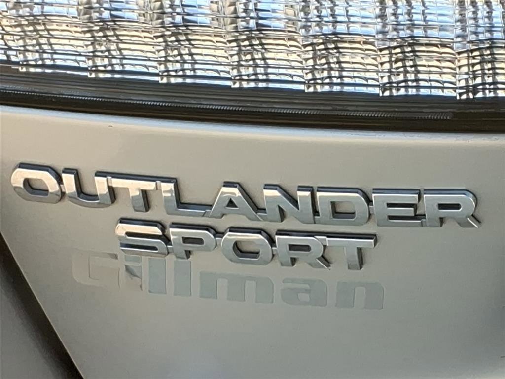 Used 2024 Mitsubishi Outlander Sport SE image 13