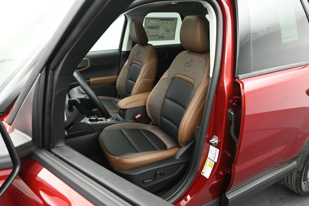 New 2026 Ford Bronco Sport Outer Banks w/ Outer Banks Tech Package+ AWD/4WD image 9