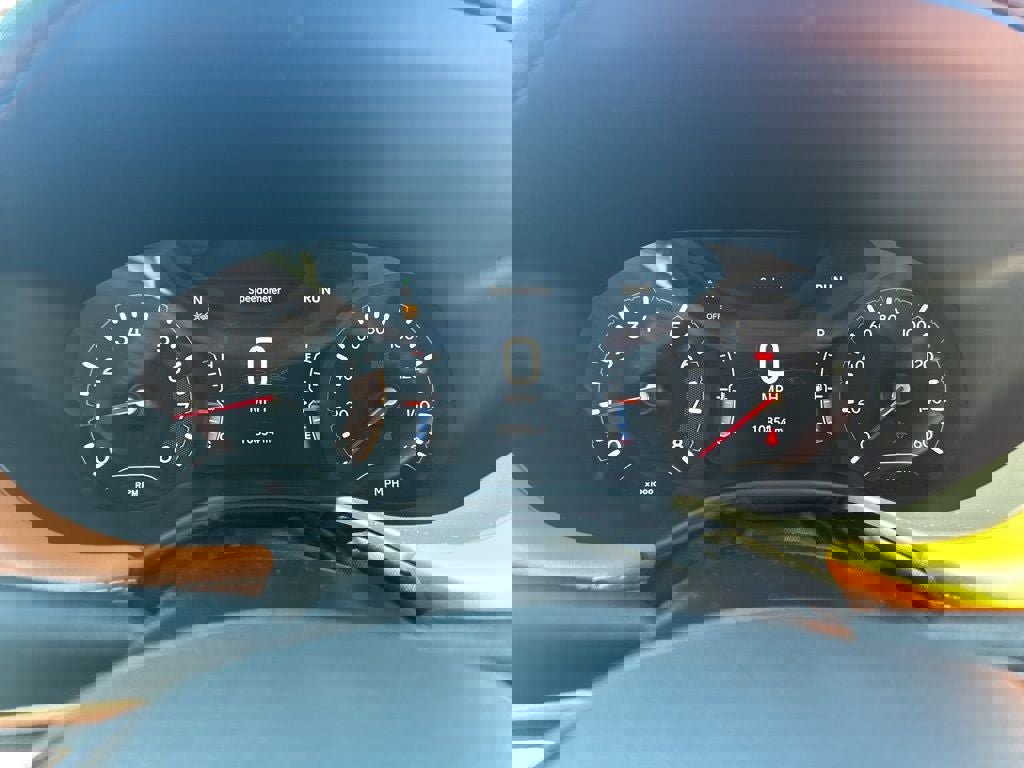 Used 2024 Jeep Compass Limited image 13