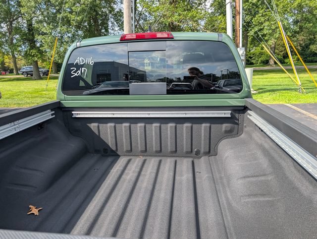 New 2026 Nissan Frontier PRO-4X w/ Pro-4x Convenience Package AWD/4WD image 14