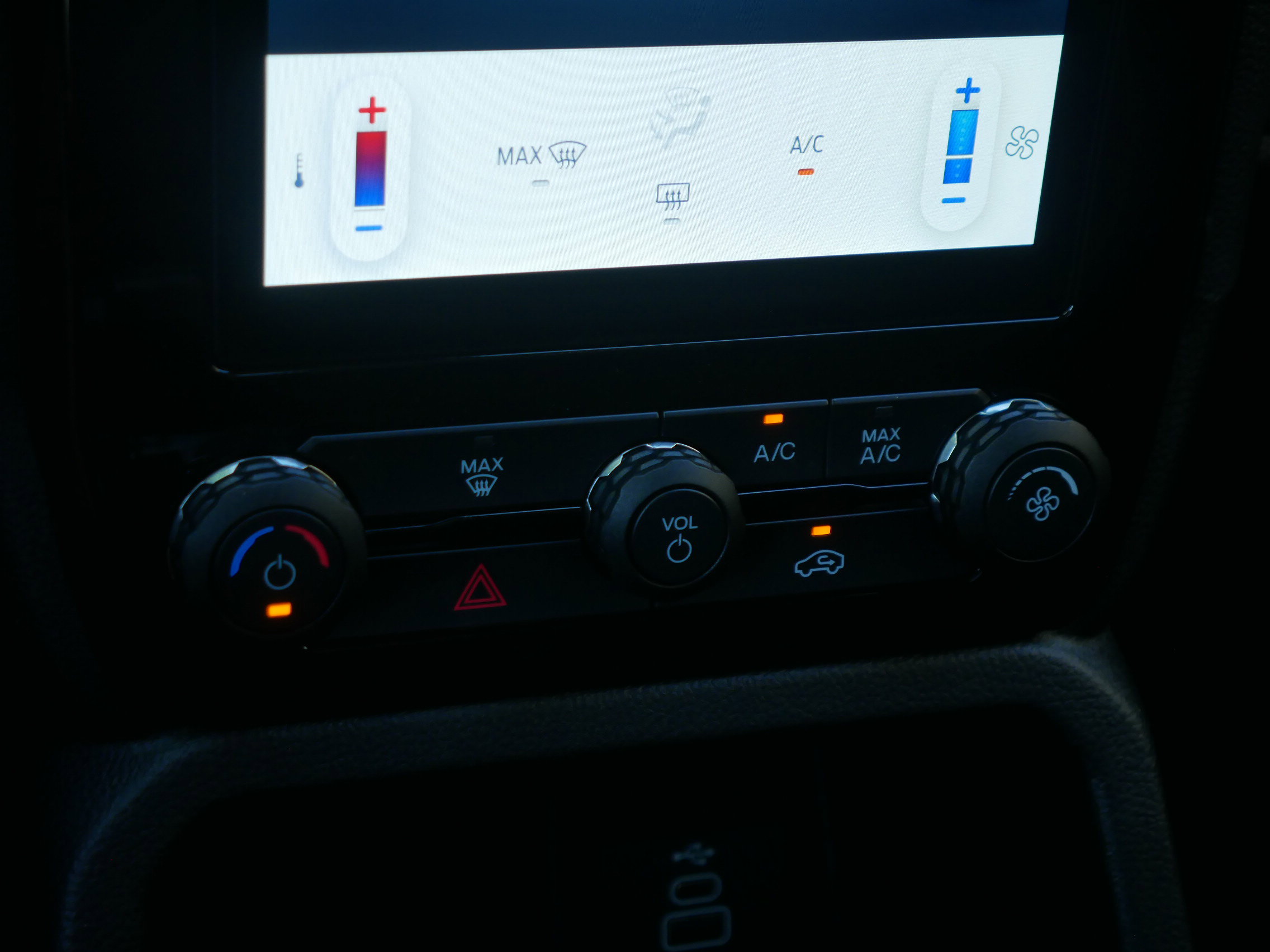 New 2025 Ford Ranger XLT w/ FX4 Off-Road Package image 14