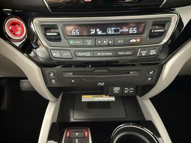 Used 2020 Honda Pilot Elite image 22