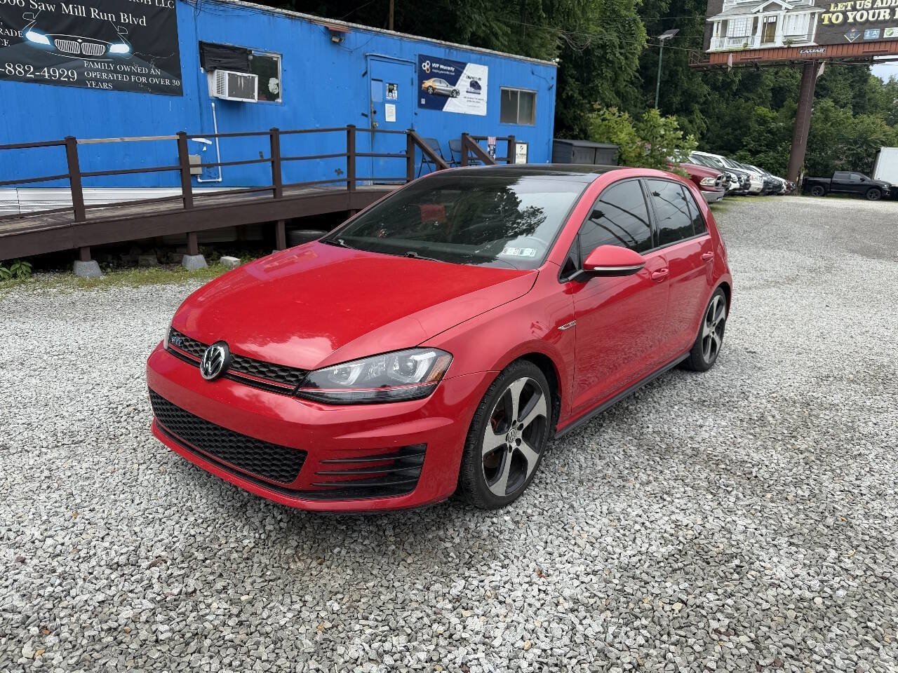 Used 2015 Volkswagen Golf 4-Door FWD image 4