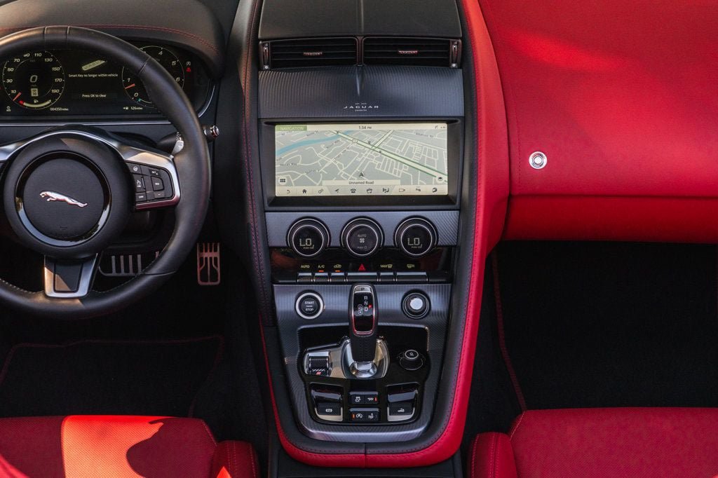 Used 2024 Jaguar F-TYPE R-Dynamic RWD image 20