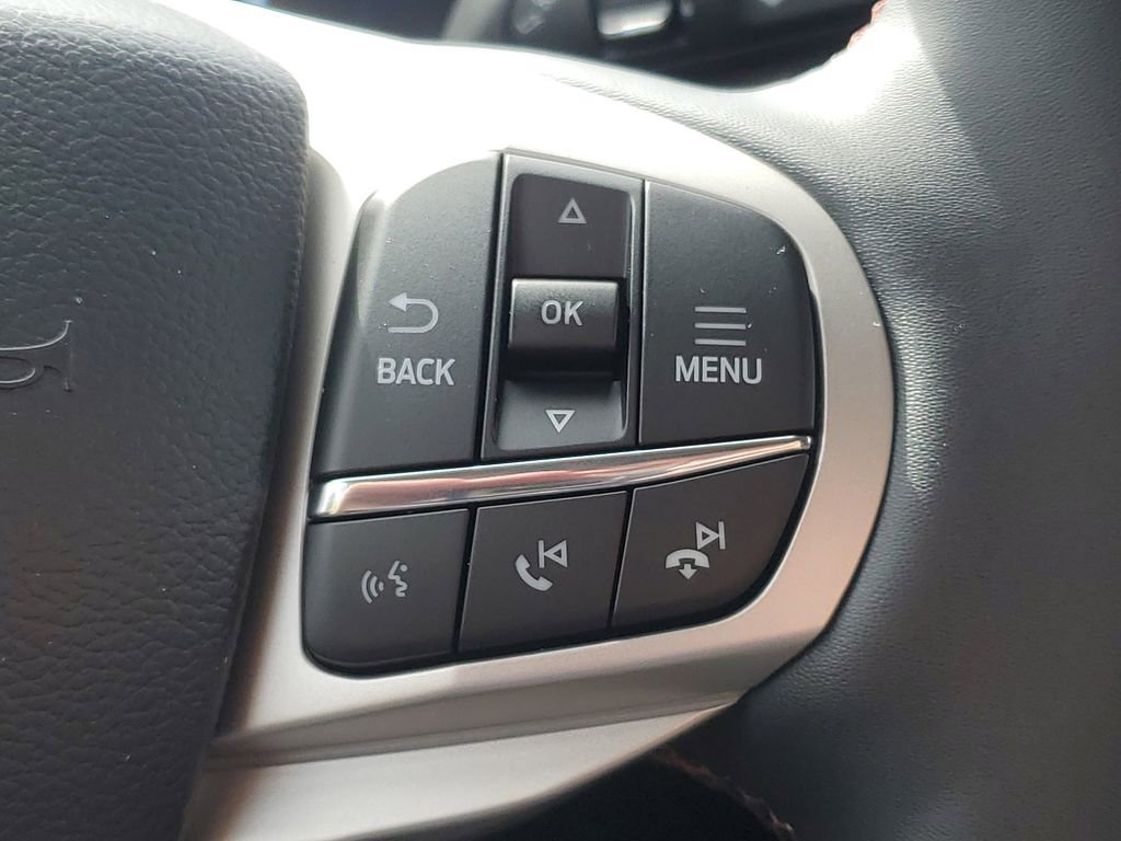 New 2026 Ford Explorer Active AWD/4WD image 13