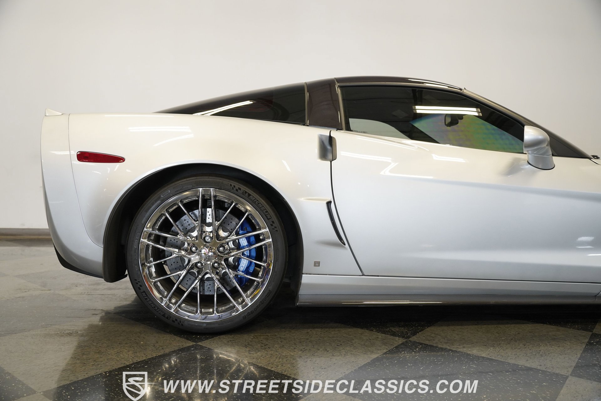 Used 2009 Chevrolet Corvette ZR1 w/ Preferred Equipment Group image 30