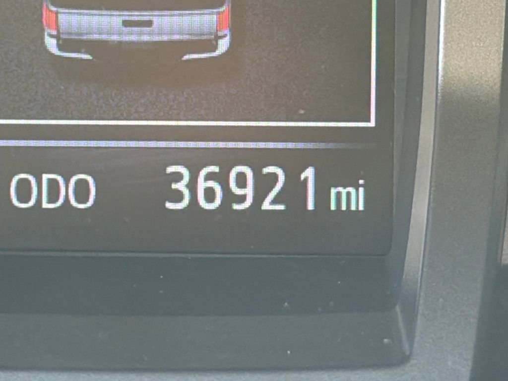 Used 2023 Toyota Tacoma SR5 w/ Technology Package AWD/4WD image 24