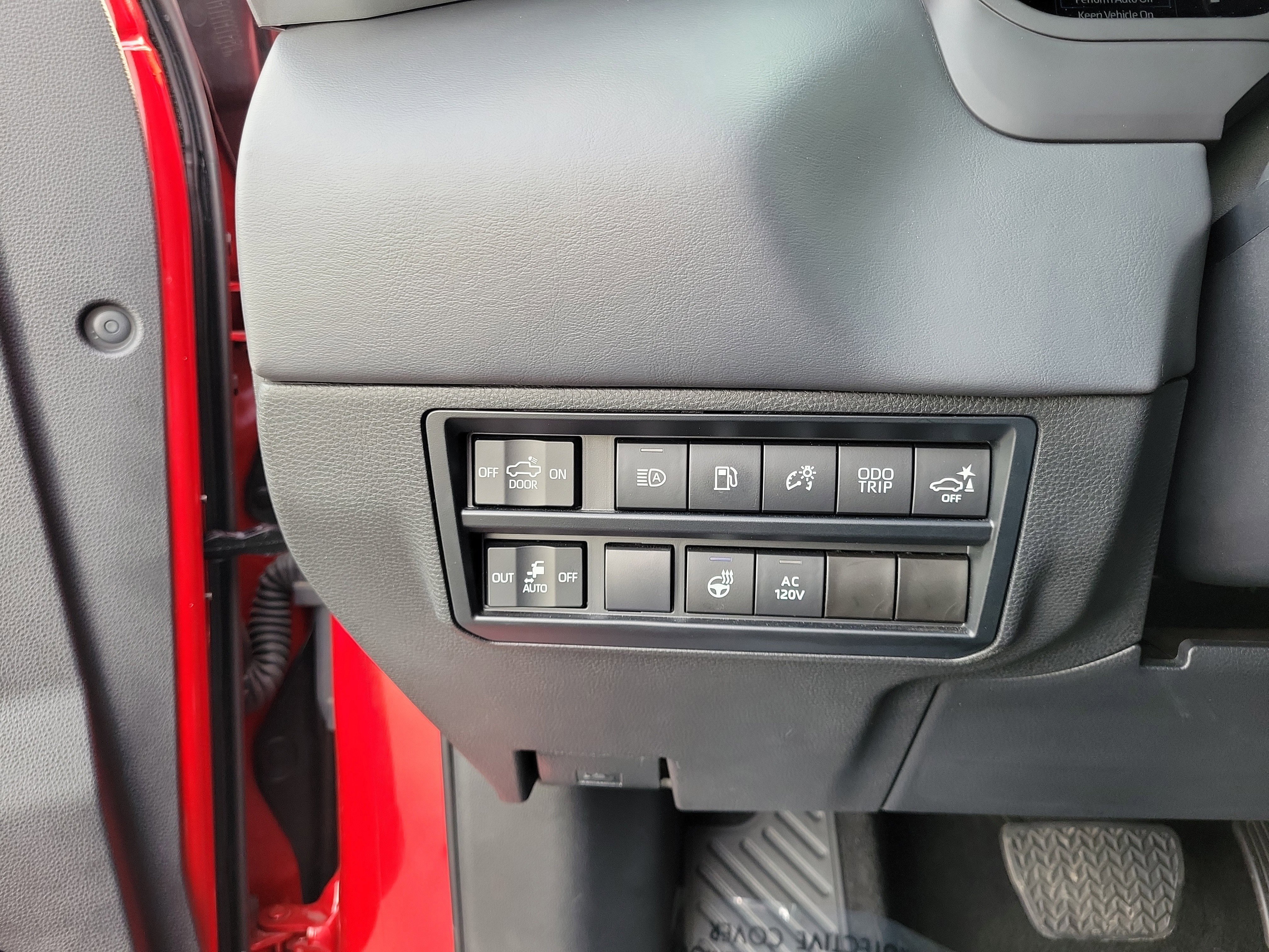 Used 2023 Toyota Tundra Platinum w/ Advanced Package image 20