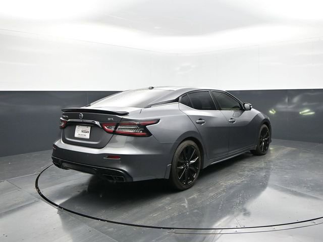 Used 2022 Nissan Maxima SR w/ Sport Mat Group FWD image 8