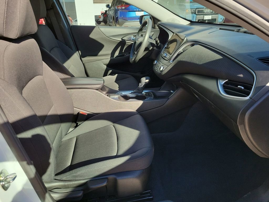 Certified 2023 Chevrolet Malibu LT image 25
