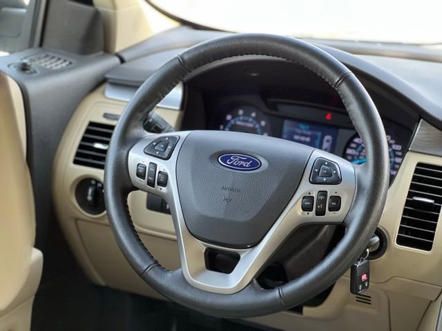 Used 2019 Ford Flex SE image 30