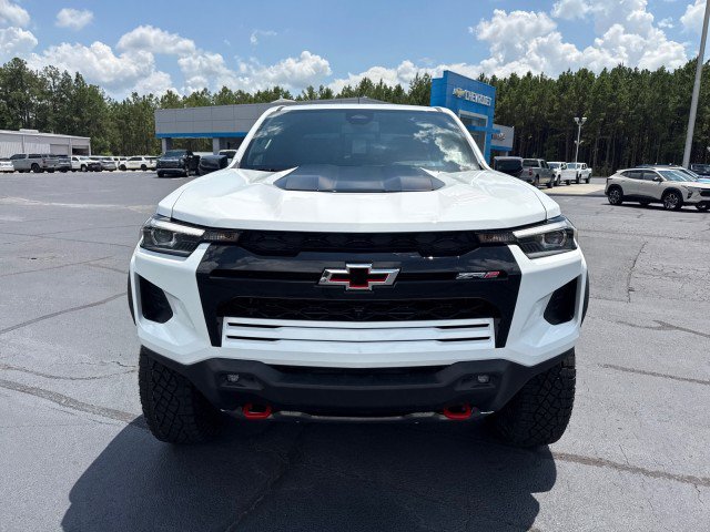 New 2026 Chevrolet Colorado ZR2 w/ Technology Package AWD/4WD image 8