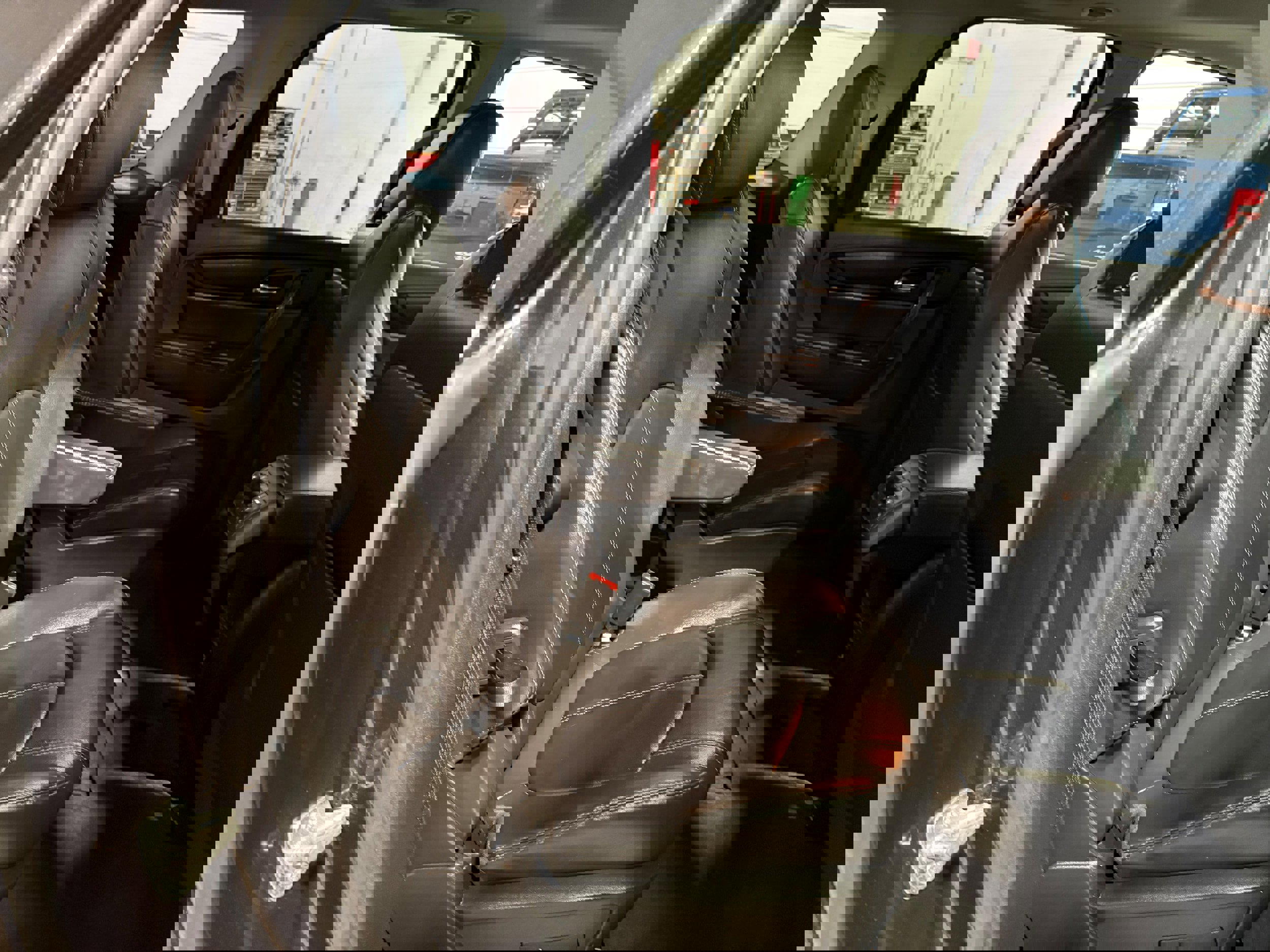 Used 2017 GMC Acadia Limited SLT image 15