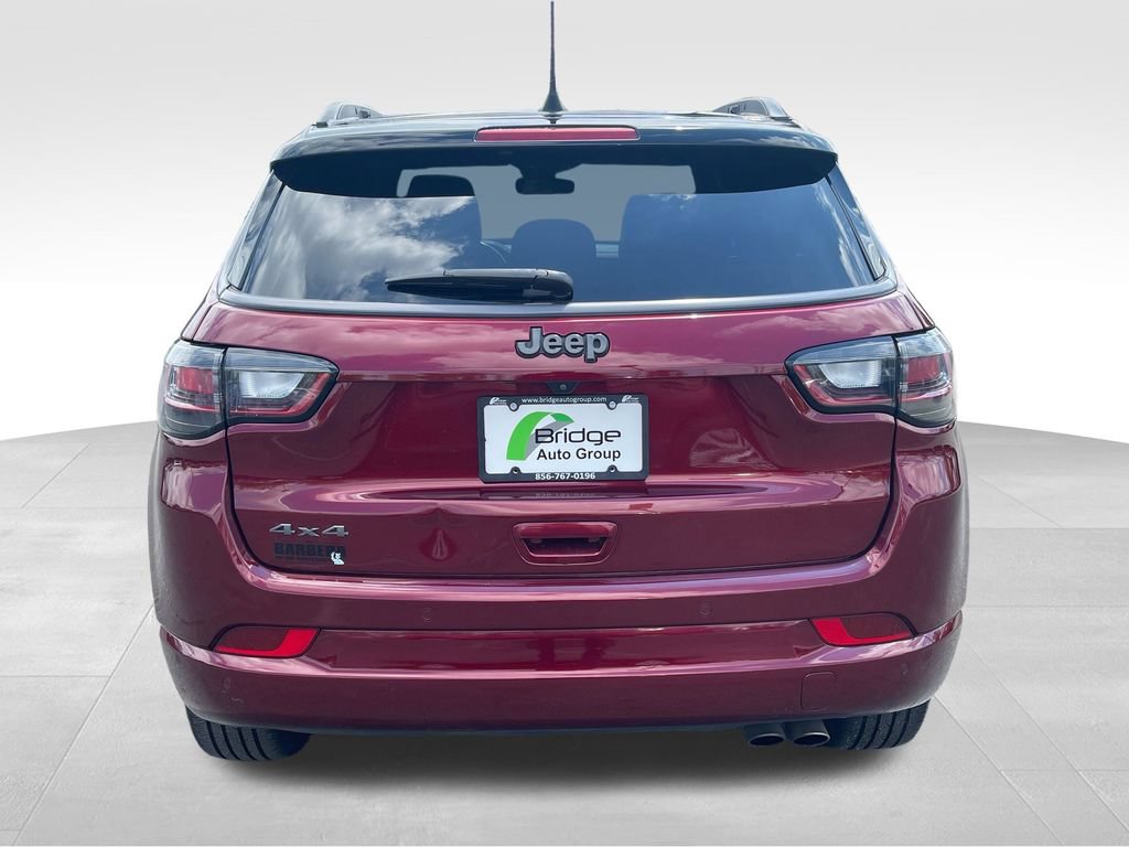 Used 2022 Jeep Compass High Altitude AWD/4WD image 7