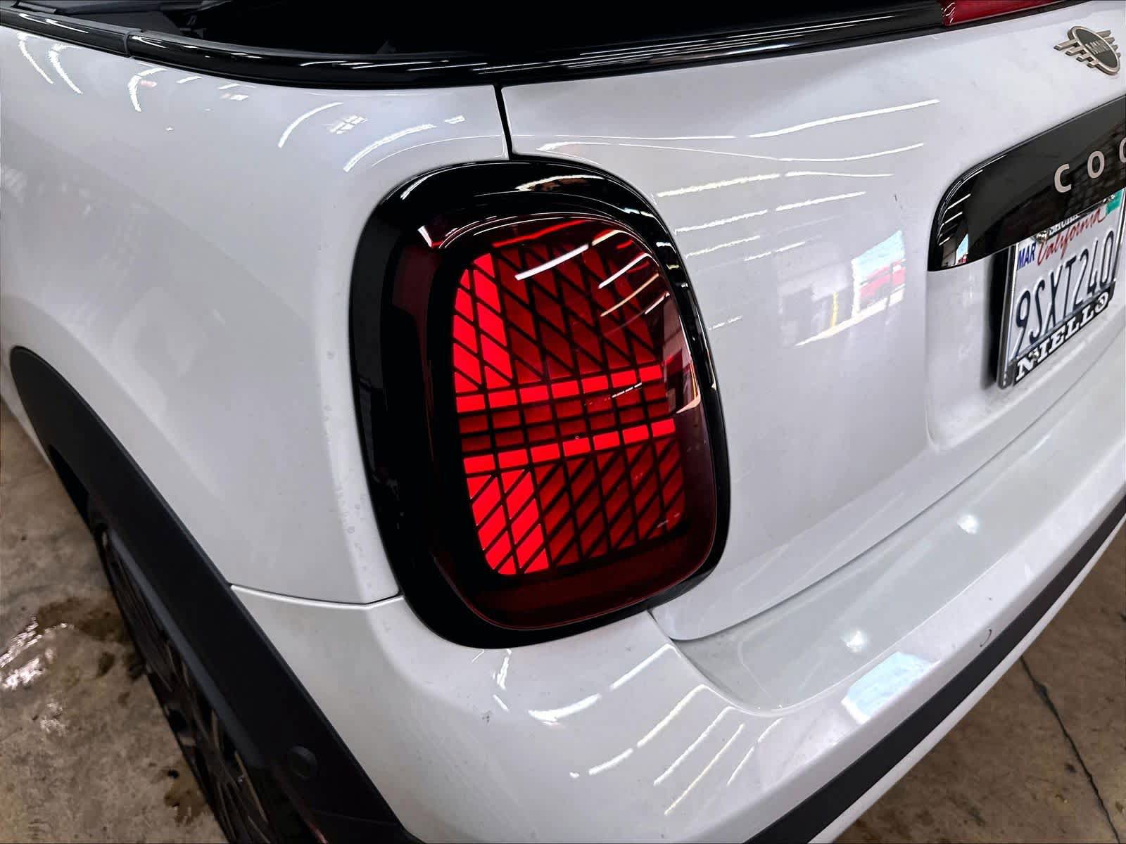 Used 2025 MINI Cooper S FWD image 28