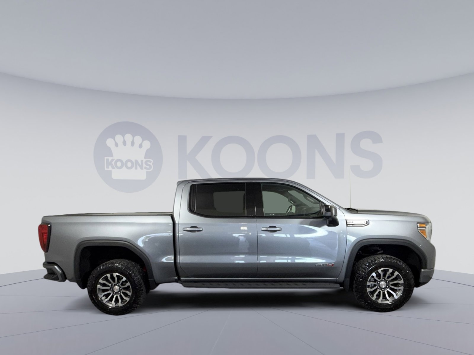Used 2022 GMC Sierra 1500 AT4 w/ AT4 Premium Package AWD/4WD image 8