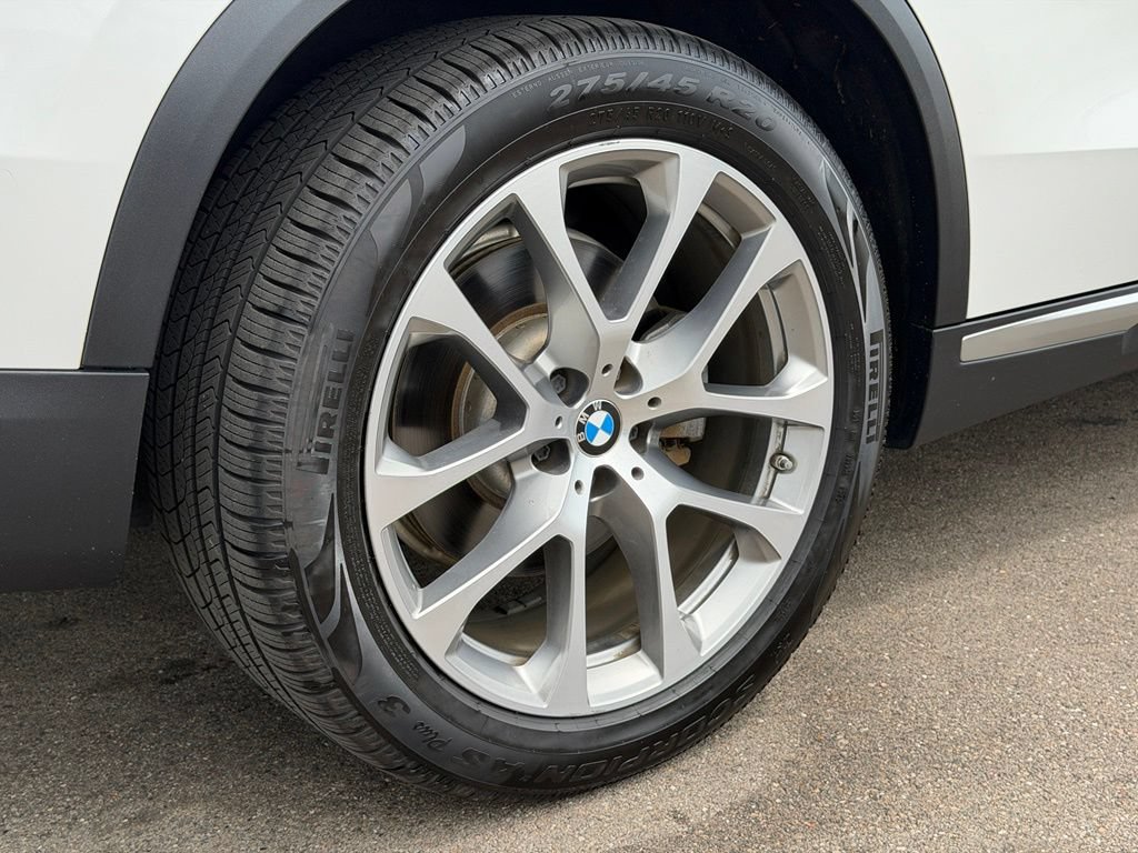 Used 2019 BMW X5 xDrive40i w/ Premium Package 2 AWD/4WD image 28