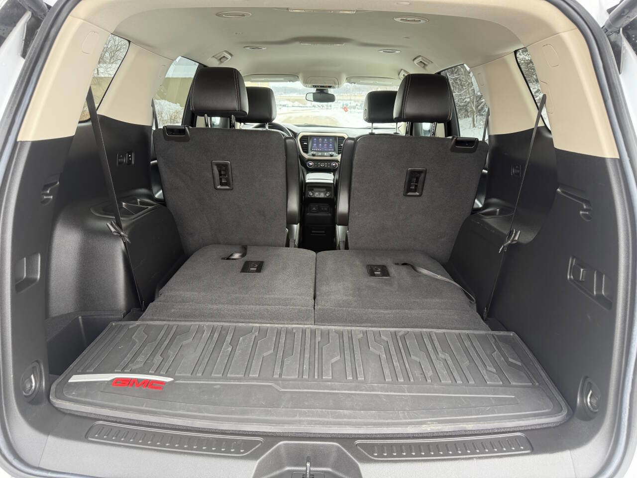 Used 2023 GMC Acadia Denali w/ Trailering Package AWD/4WD image 13