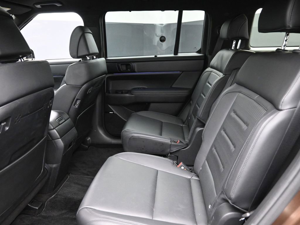 Used 2024 Hyundai Santa Fe Calligraphy image 13