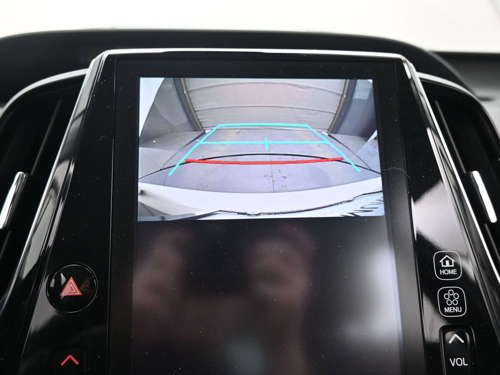 Used 2020 Toyota Prius Prime XLE image 28