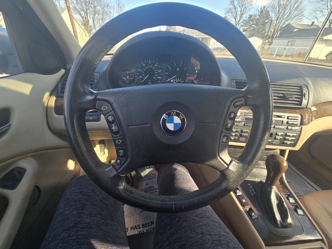 Used 2003 BMW 325xi Sedan image 15