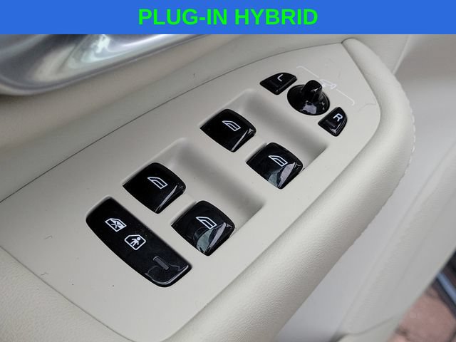 Used 2024 Volvo XC90 T8 Plus w/ Protection Package Premier AWD/4WD image 21
