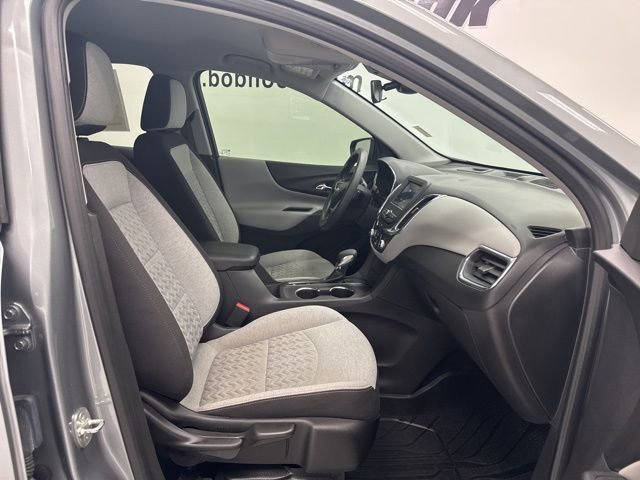 Used 2023 Chevrolet Equinox LS w/ LS Convenience Package image 28