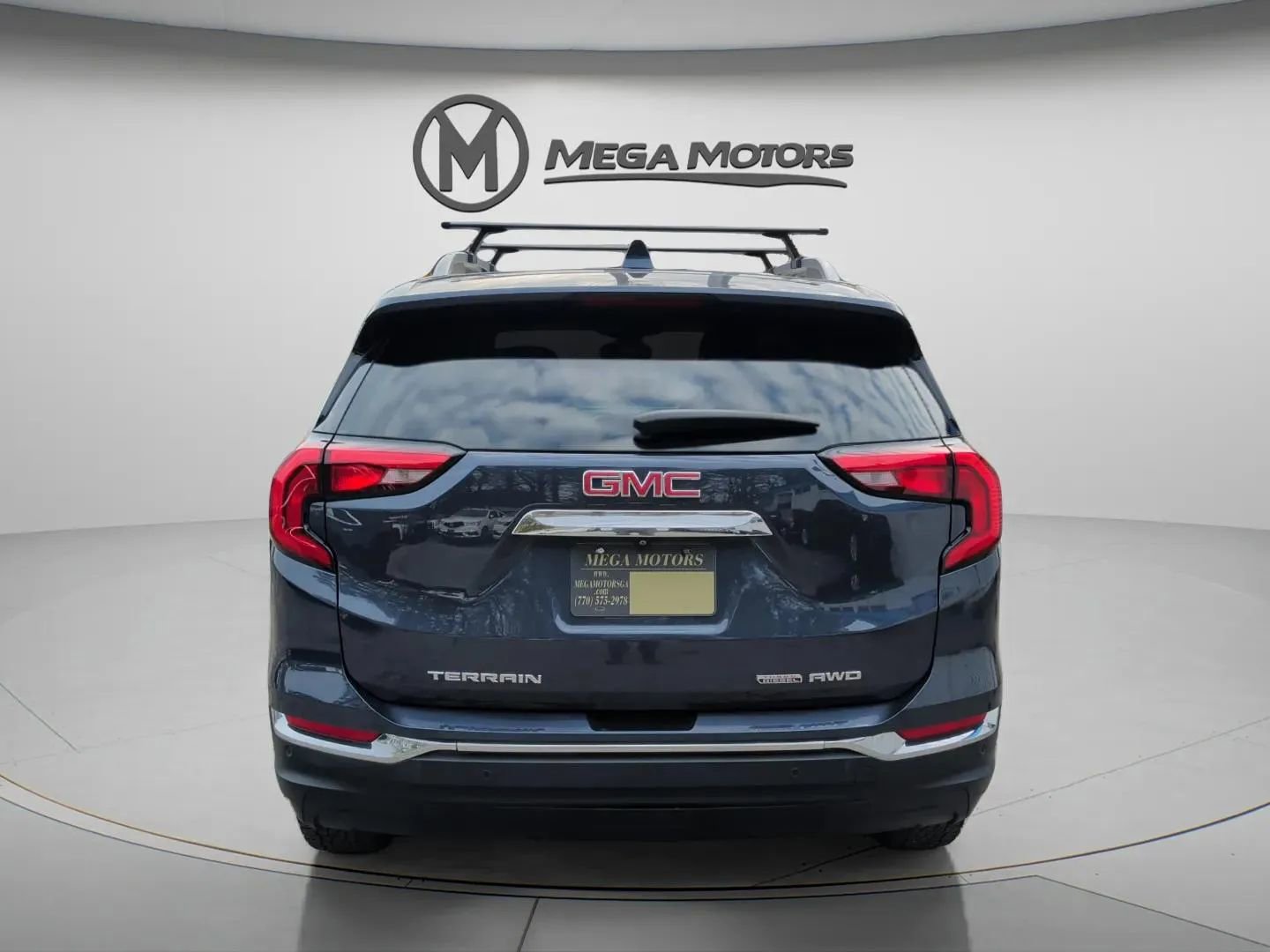 Used 2019 GMC Terrain SLT w/ Infotainment Package II image 6