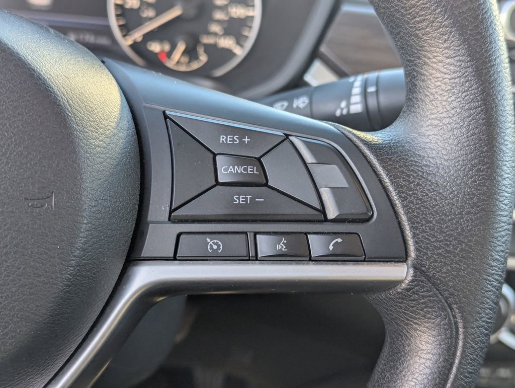 Used 2024 Nissan Altima 2.5 SV FWD image 18