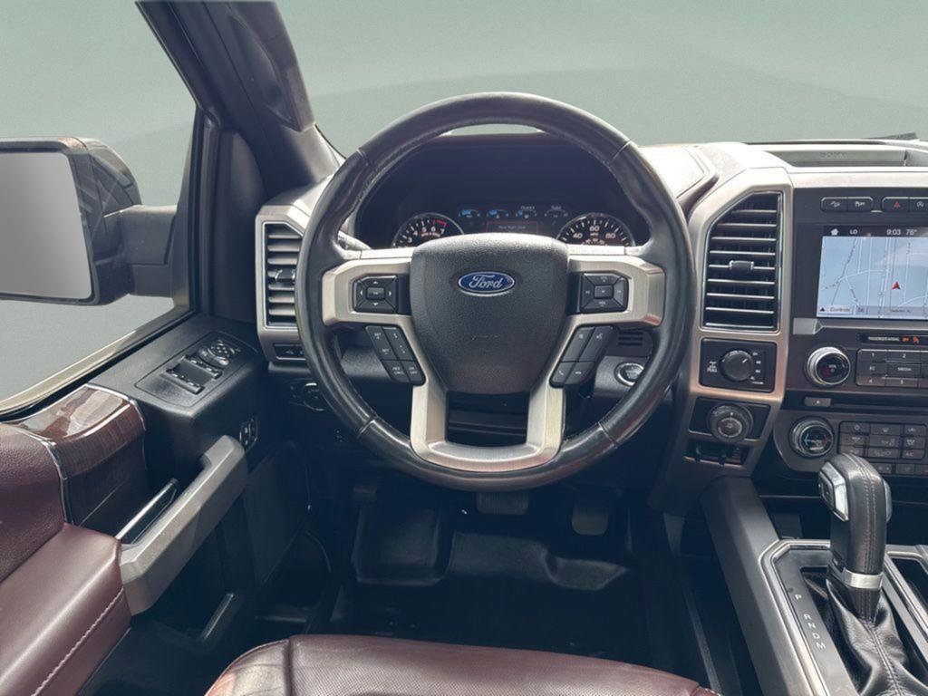 Used 2017 Ford F150 Platinum w/ Equipment Group 701A Luxury image 31