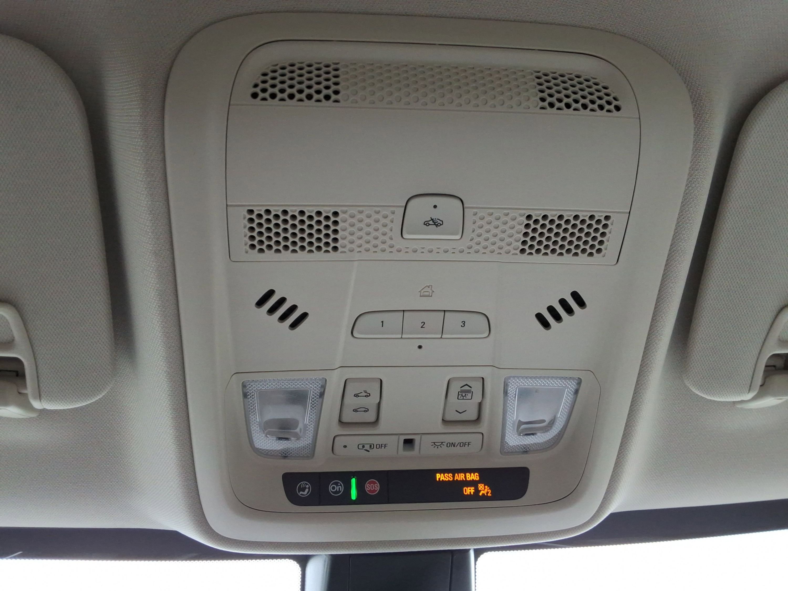 Used 2025 Cadillac XT5 Premium Luxury w/ Technology Package image 18