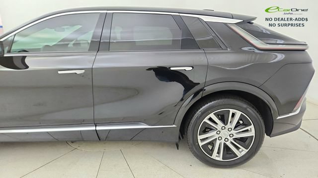 Used 2024 Cadillac Lyriq Tech RWD image 4