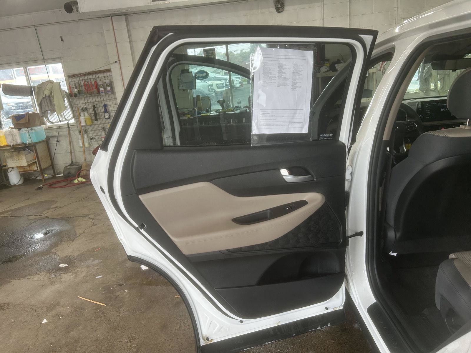 Used 2023 Hyundai Santa Fe SE AWD/4WD image 22