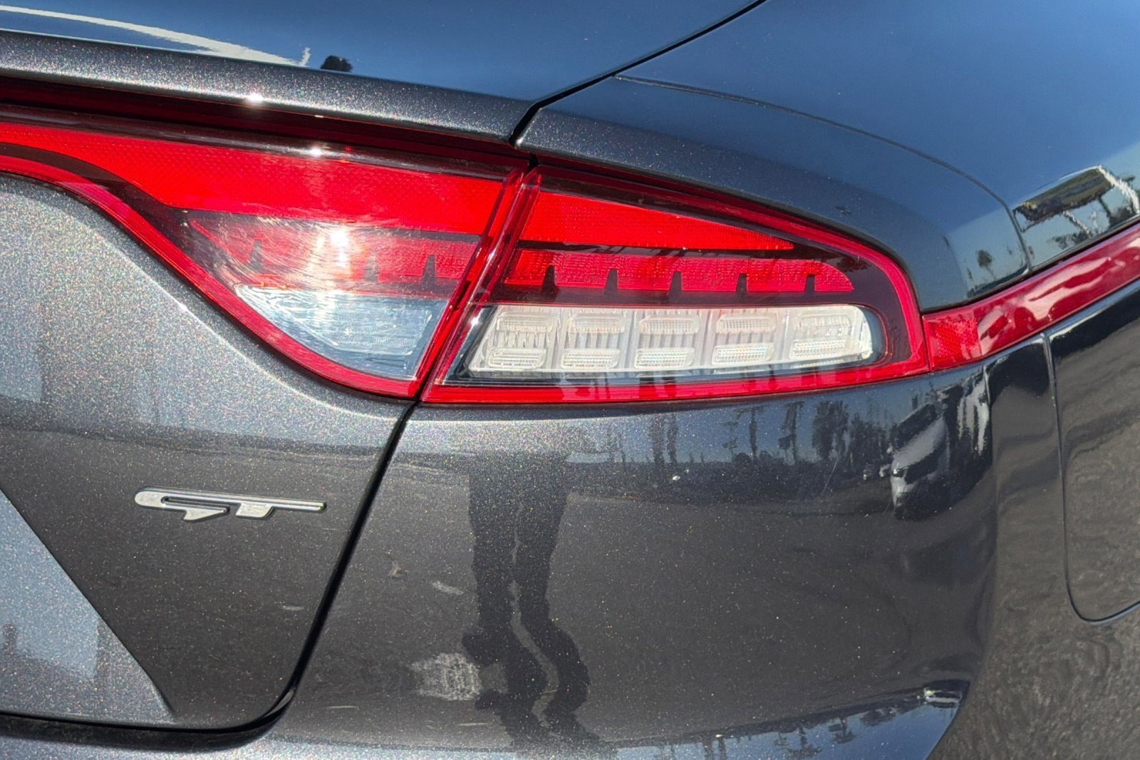 Used 2022 Kia Stinger GT1 w/ Red Interior Color Package image 12