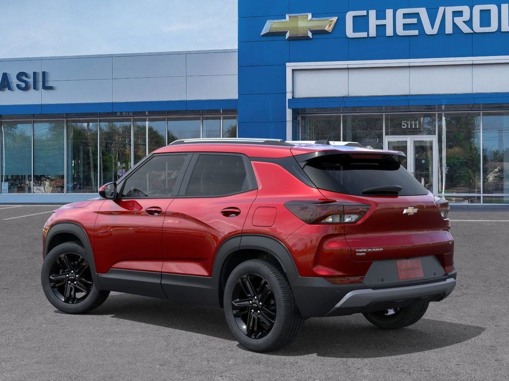 New 2026 Chevrolet TrailBlazer LT w/ Midnight Edition AWD/4WD image 3