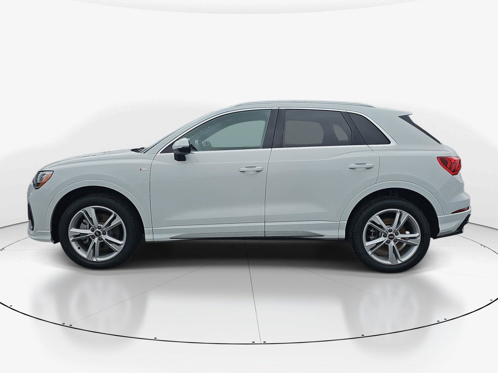 Used 2021 Audi Q3 2.0T Premium w/ Convenience Package AWD/4WD image 7