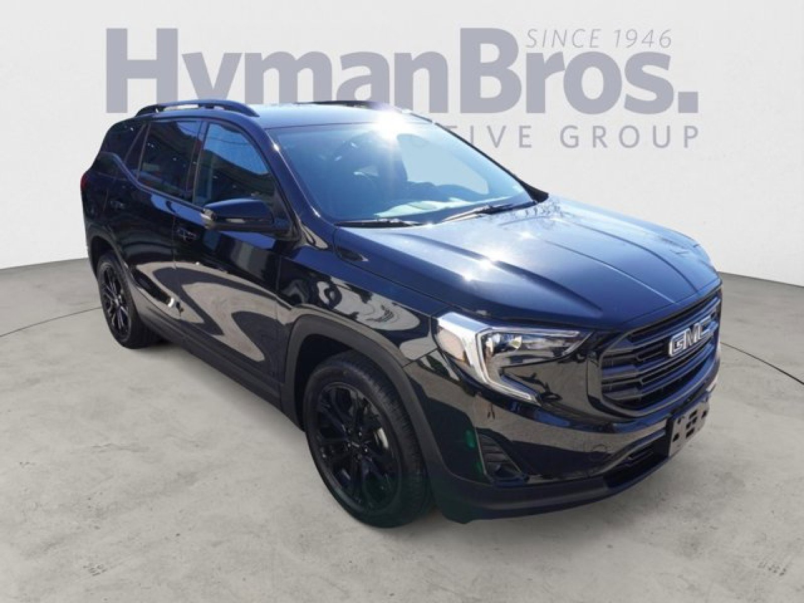 Used 2021 GMC Terrain SLT w/ Infotainment Package II image 3