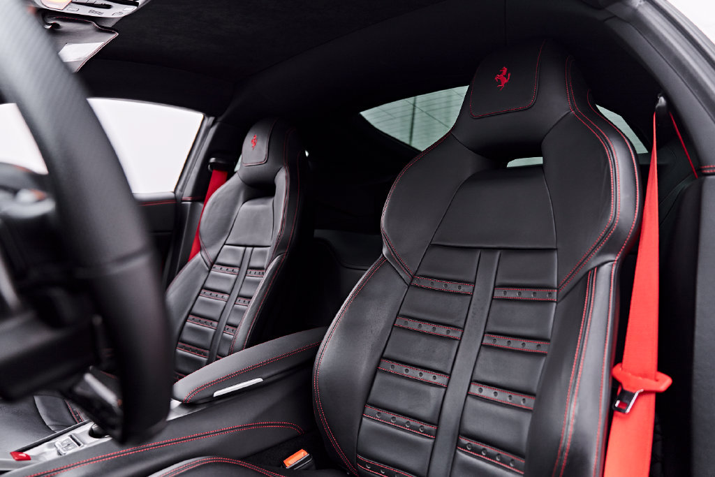 Used 2016 Ferrari F12 Berlinetta RWD image 56