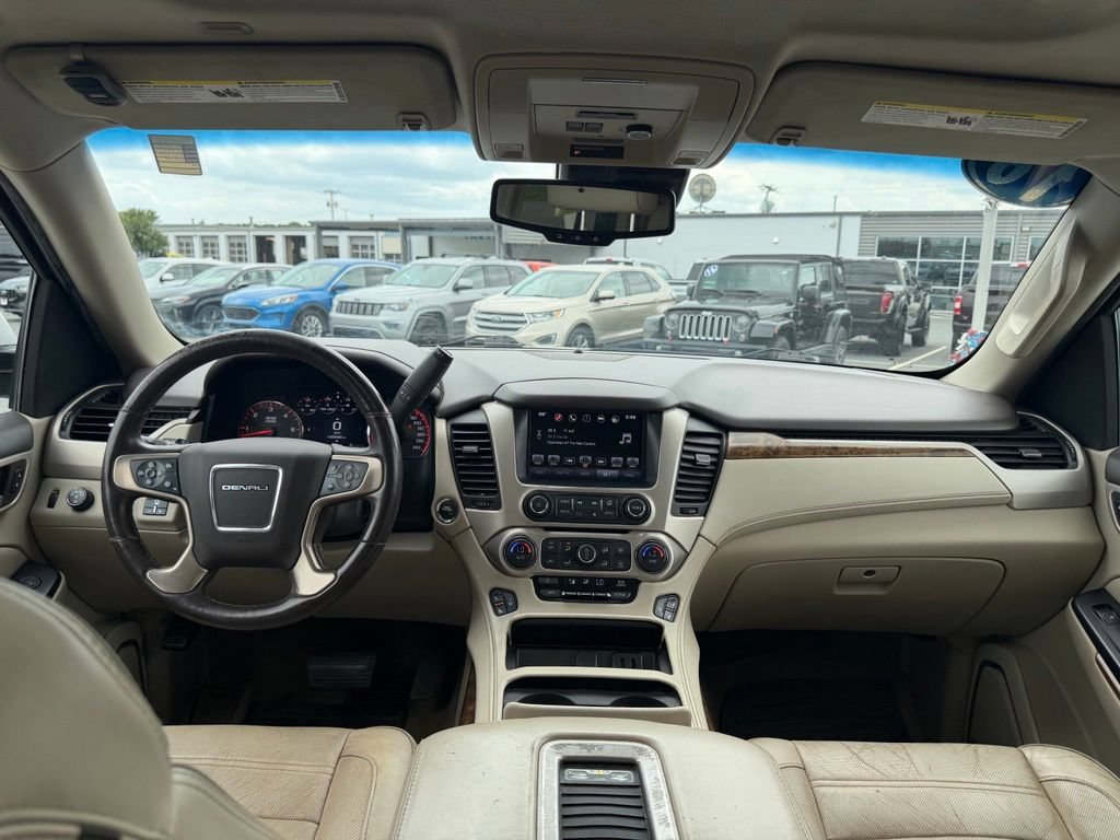 Used 2016 GMC Yukon XL Denali w/ Open Road Package AWD/4WD image 40